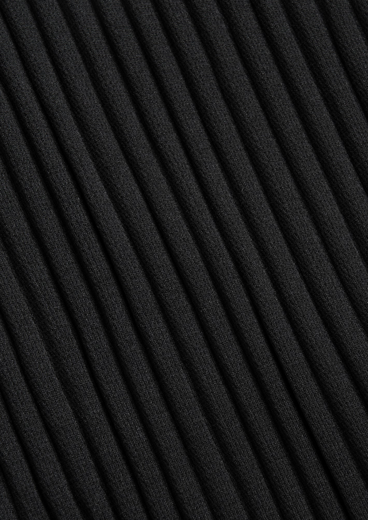 Black Pleated Summer Set | Roccella