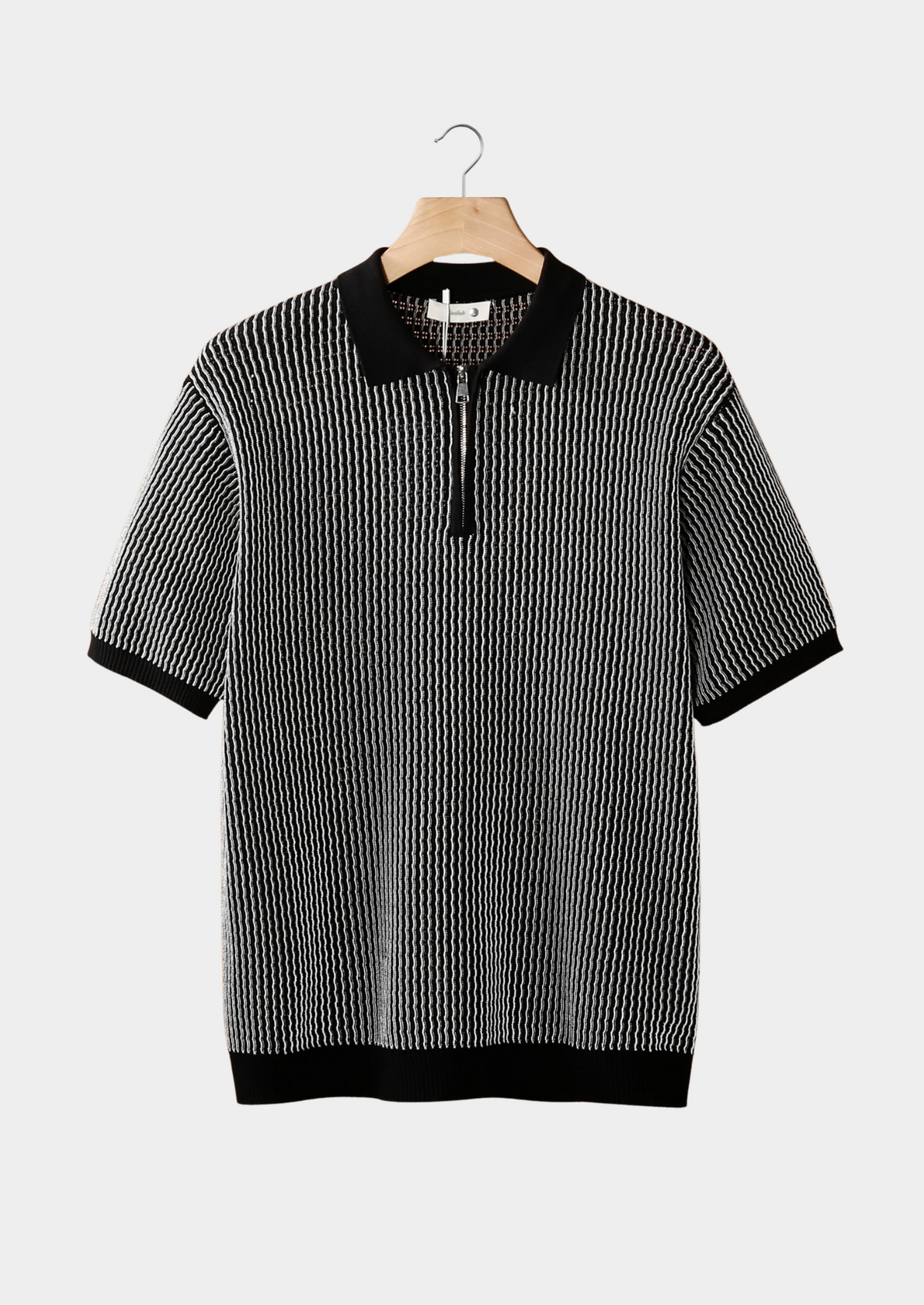 Black Geometric Textured Zipper Polo | Roccella