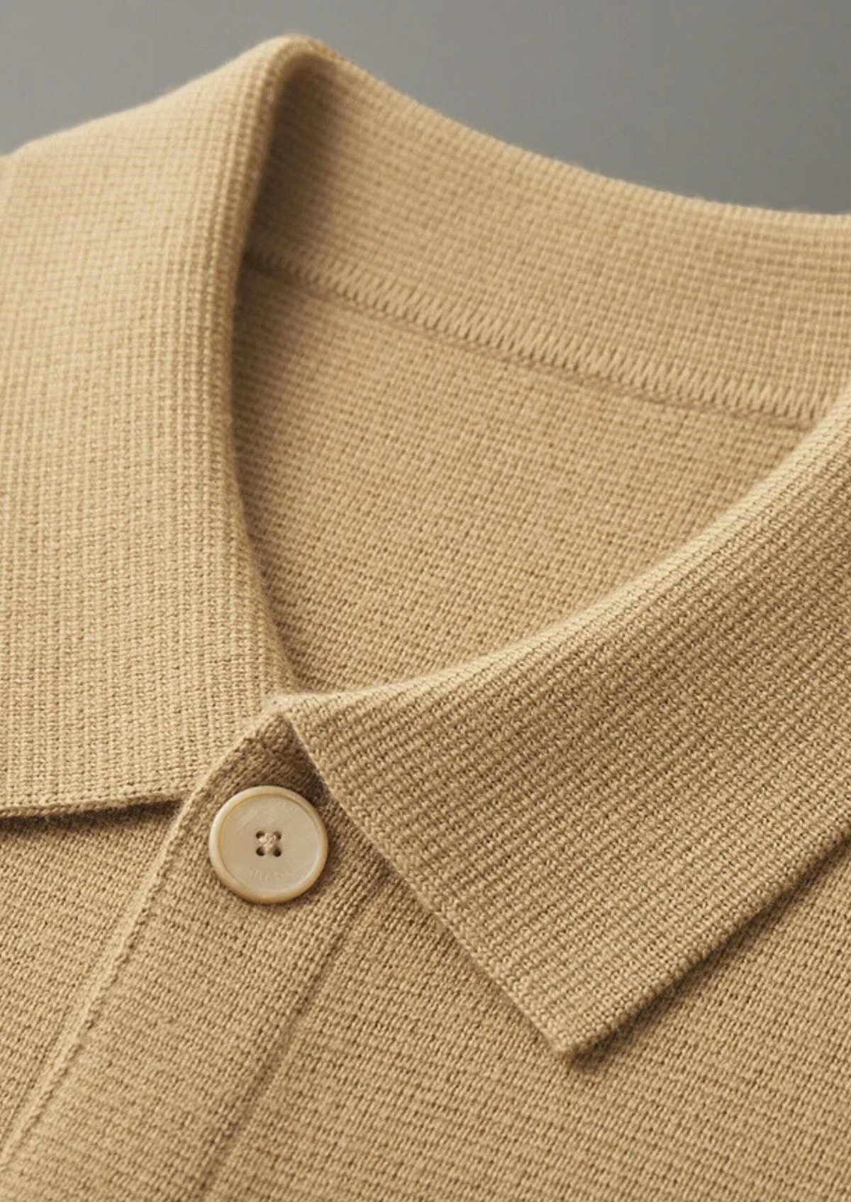Pure Extra-Fine Merino Wool Button Overshirt | Roccella