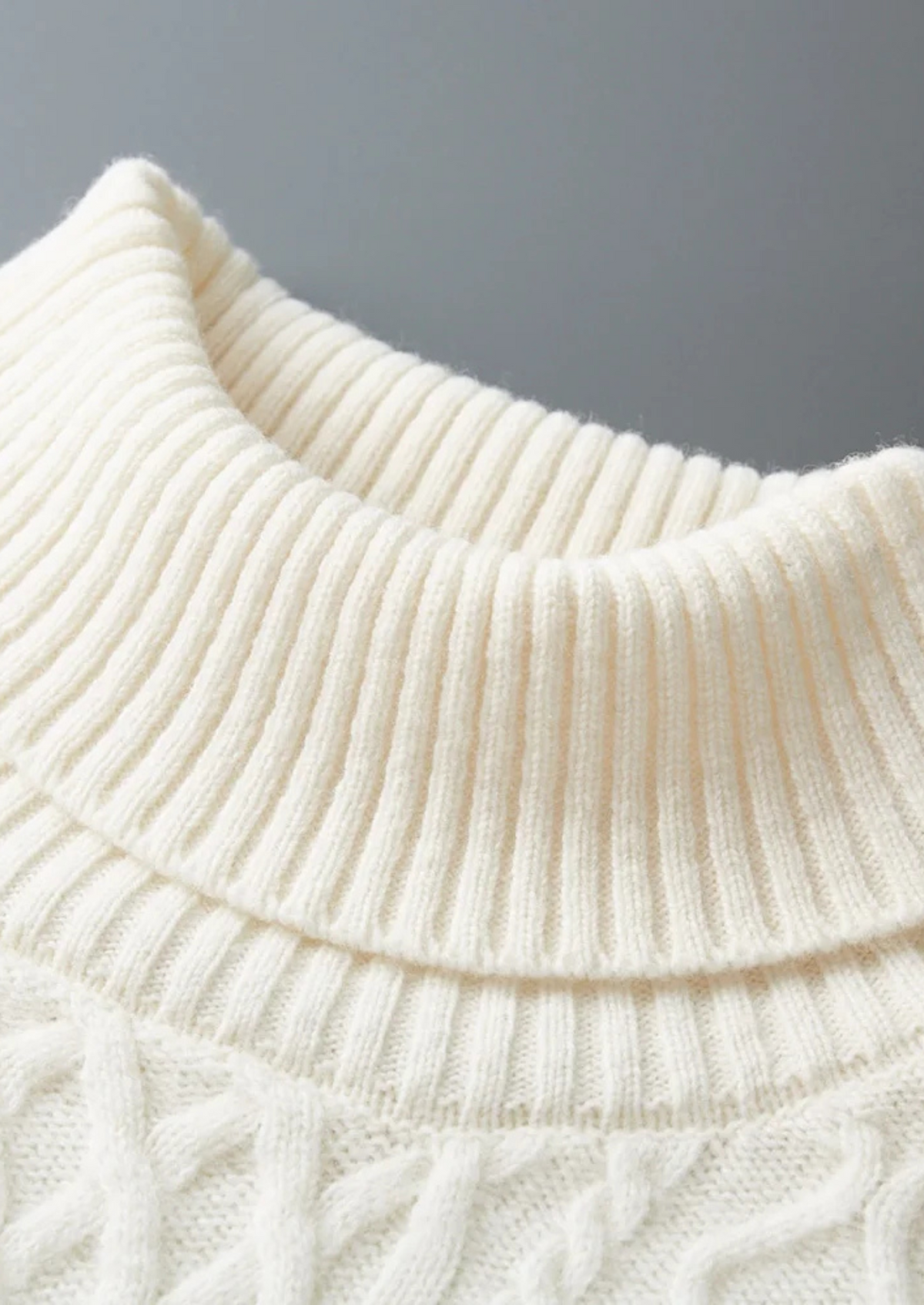 Pure Extra-Fine Merino Wool Wintertime Rollneck | Roccella