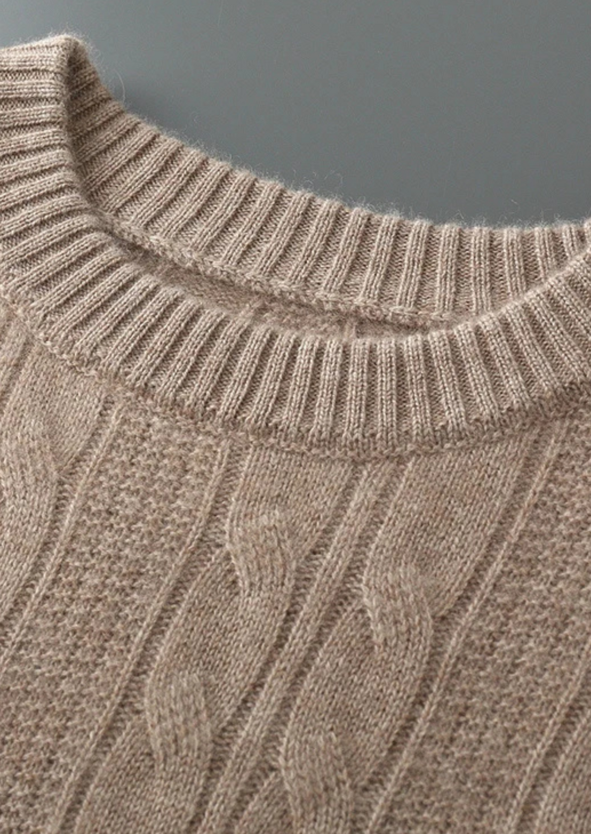 Pure Extra-Fine Merino Wool Cable Crewneck | Roccella