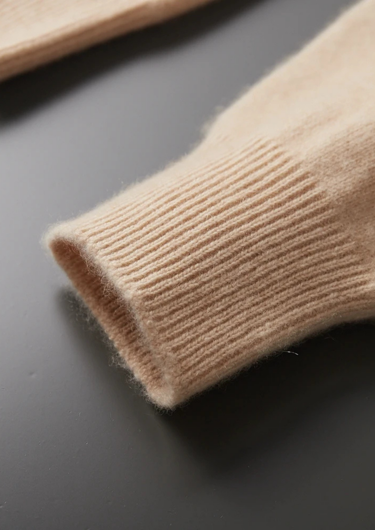 Pure Extra-Fine Merino Wool Classic Crewneck | Roccella