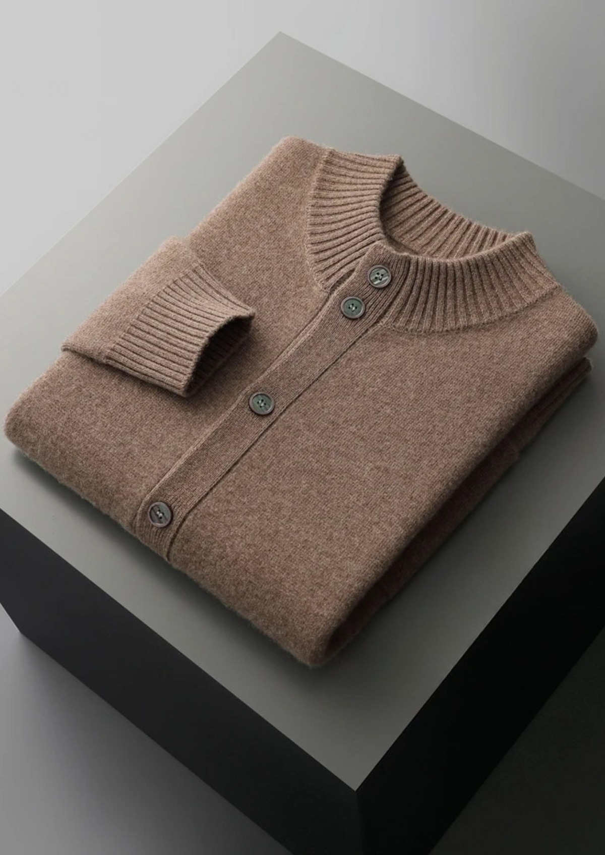 Premium Cashmere Button Cardigan | Roccella