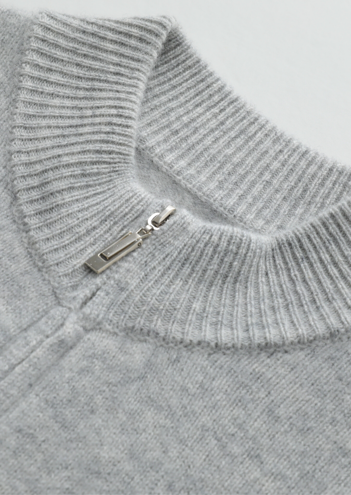 Pure Extra-Fine Merino Wool Light Gray Luzzo Set | Roccella