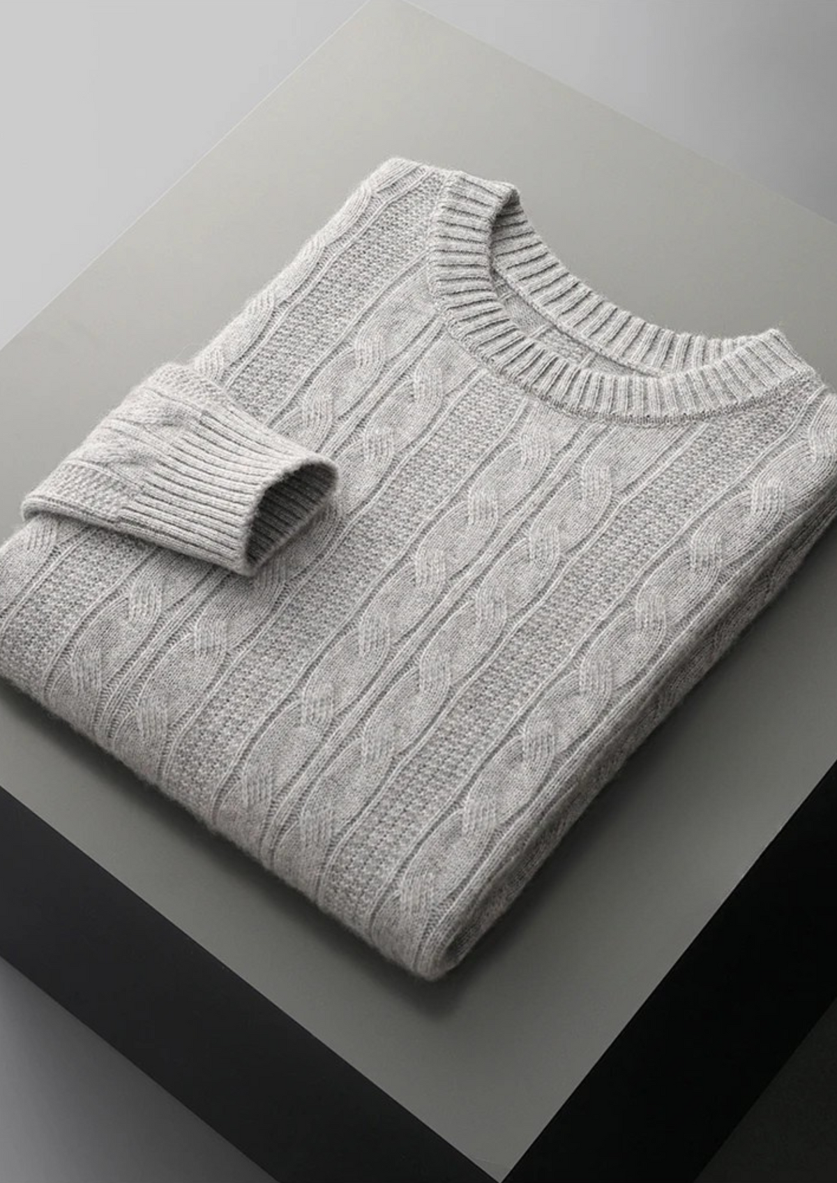 Pure Extra-Fine Merino Wool Cable Crewneck | Roccella