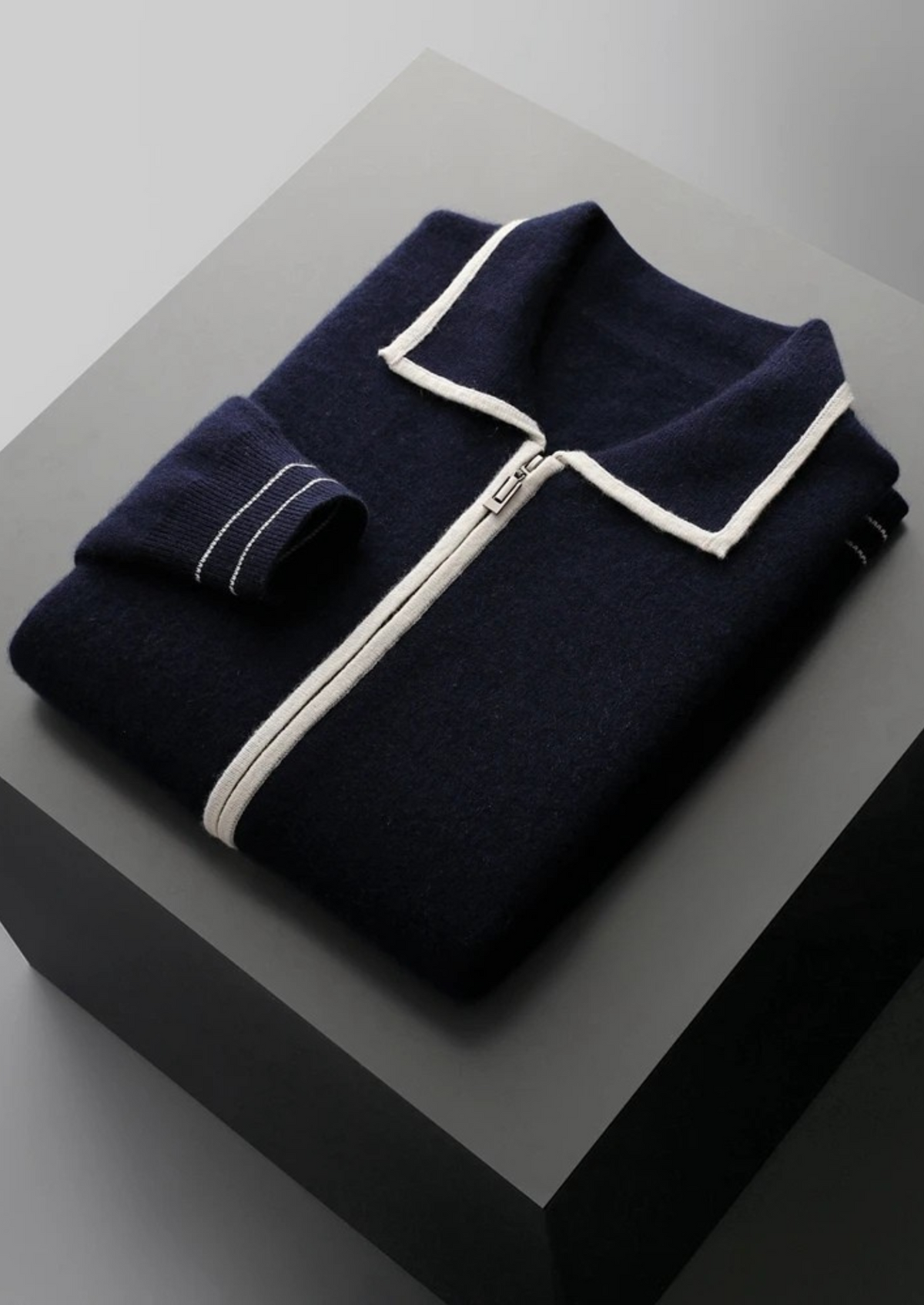 Pure Extra-Fine Merino Wool Two-Tone Polo Cardigan | Roccella