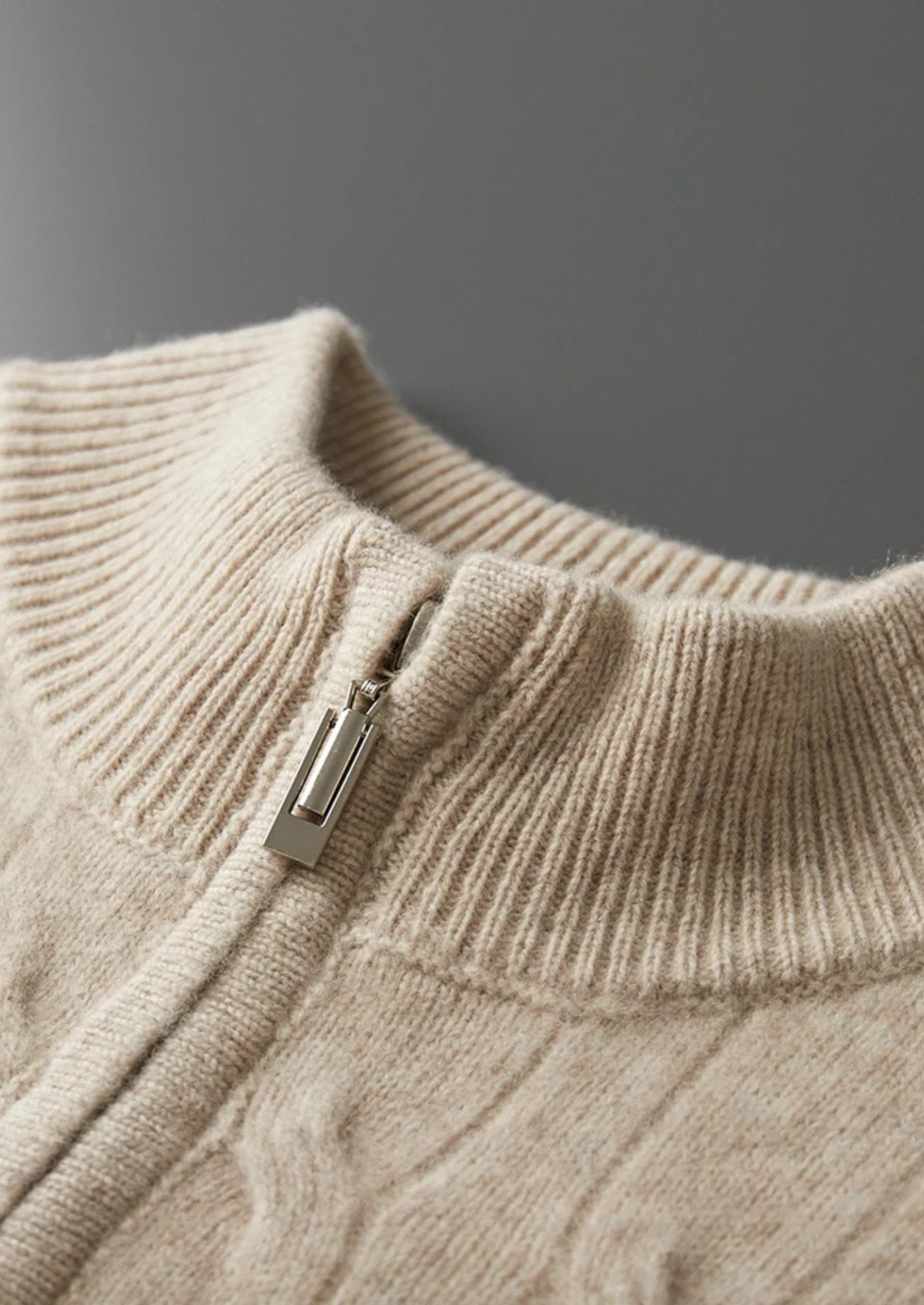 Pure Extra-Fine Merino Wool Cable Half Zip | Roccella