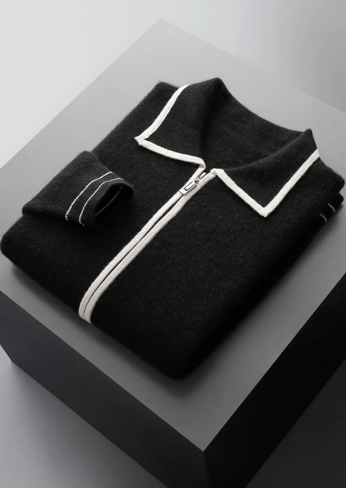 Pure Extra-Fine Merino Wool Two-Tone Polo Cardigan | Roccella