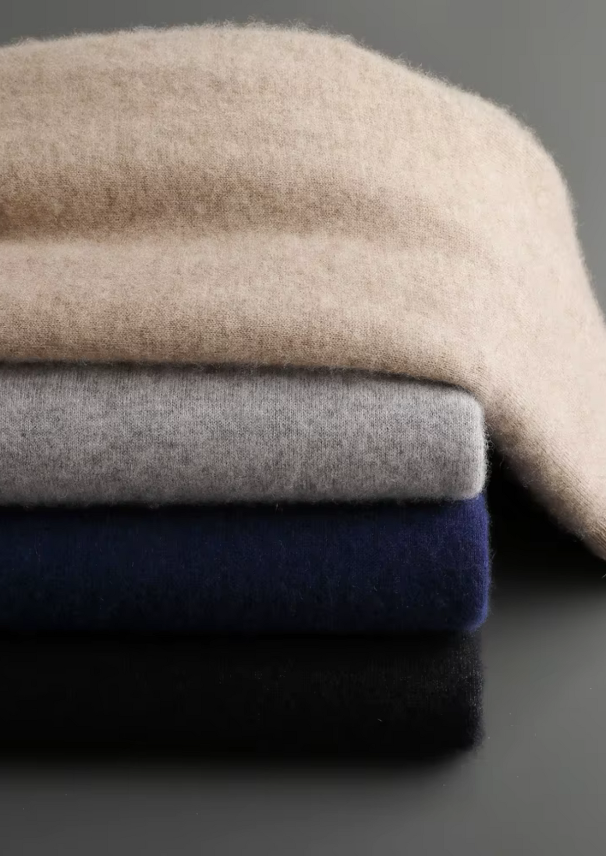 Premium Cashmere Black Vienna Leisure Set | Roccella