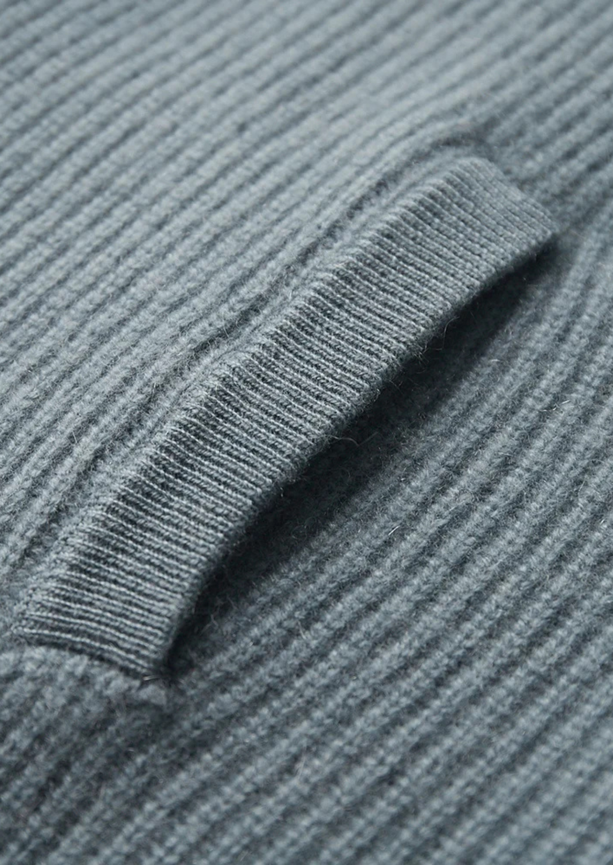 Premium Cashmere Ribbed Cardigan | Roccella