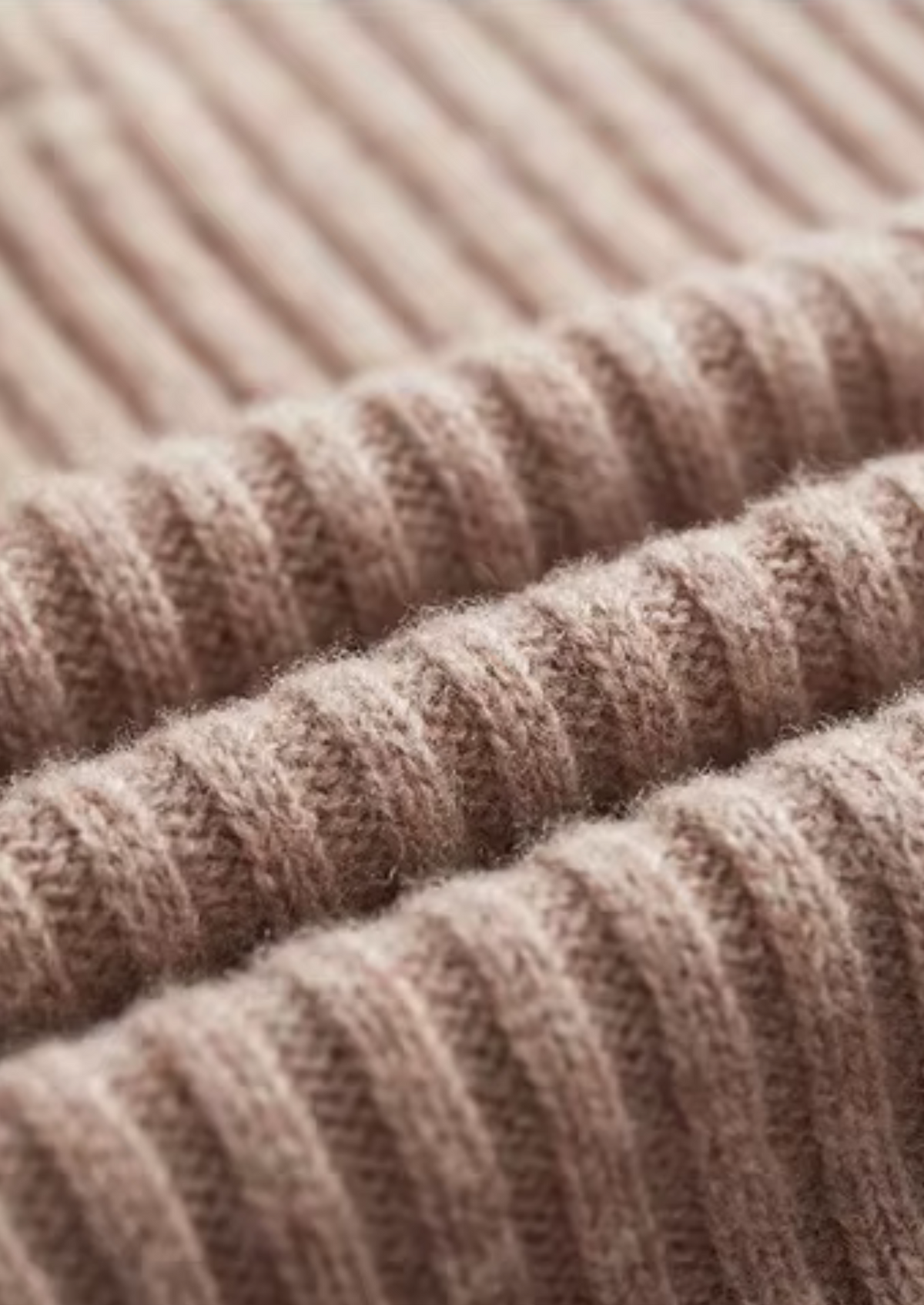 Pure Extra-Fine Merino Wool Ribbed Henley Sweater | Roccella