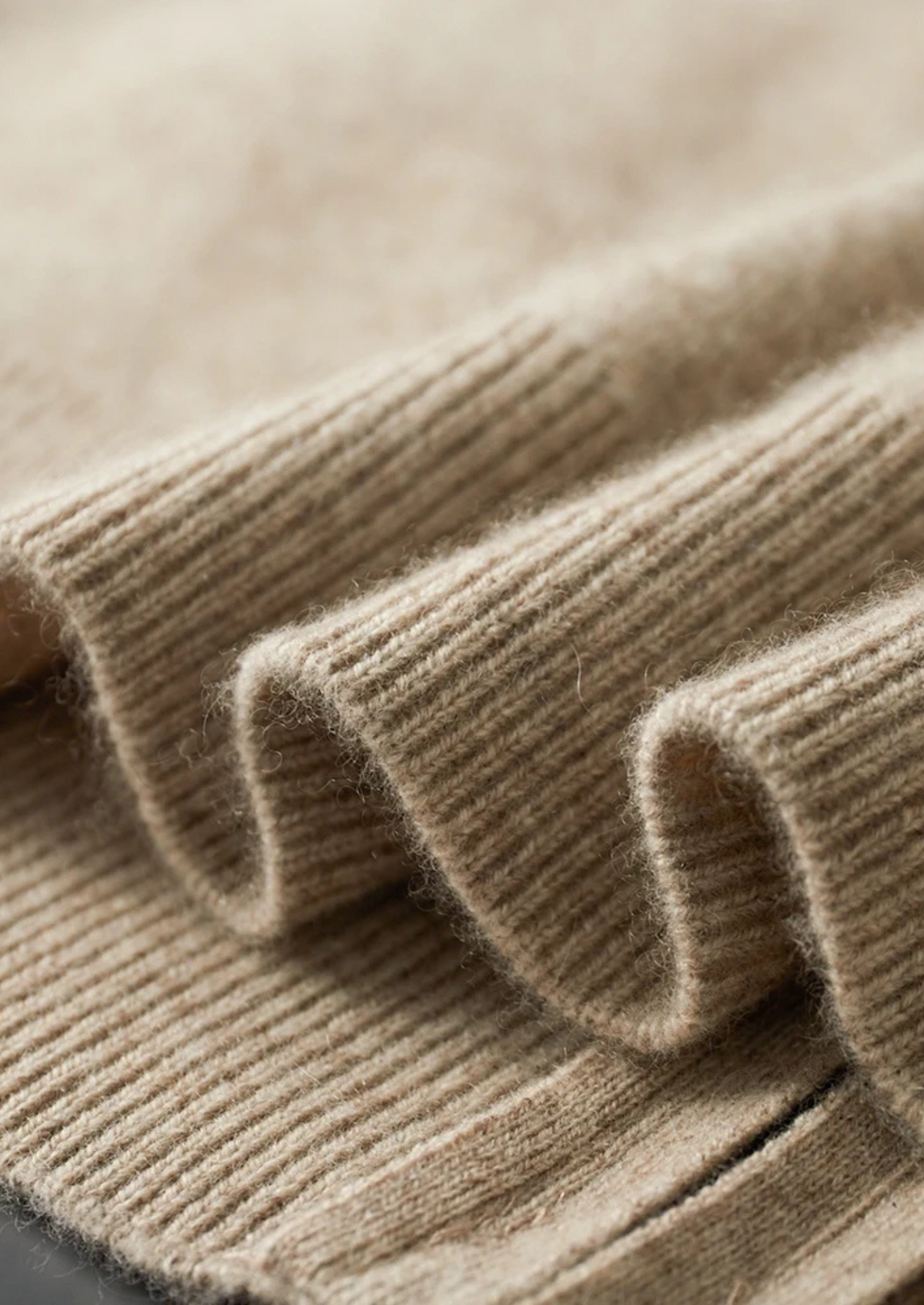 Premium Cashmere Sand Denis Leisure Set | Roccella
