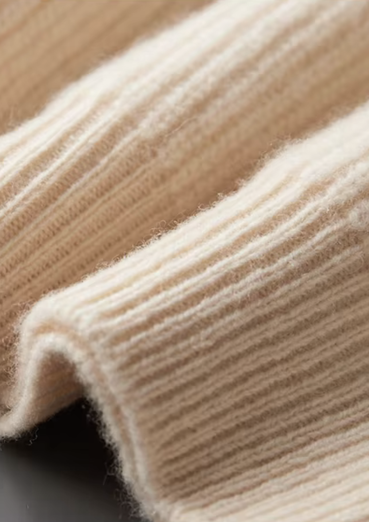 Pure Extra-Fine Merino Wool Half Zipper Hoodie | Roccella