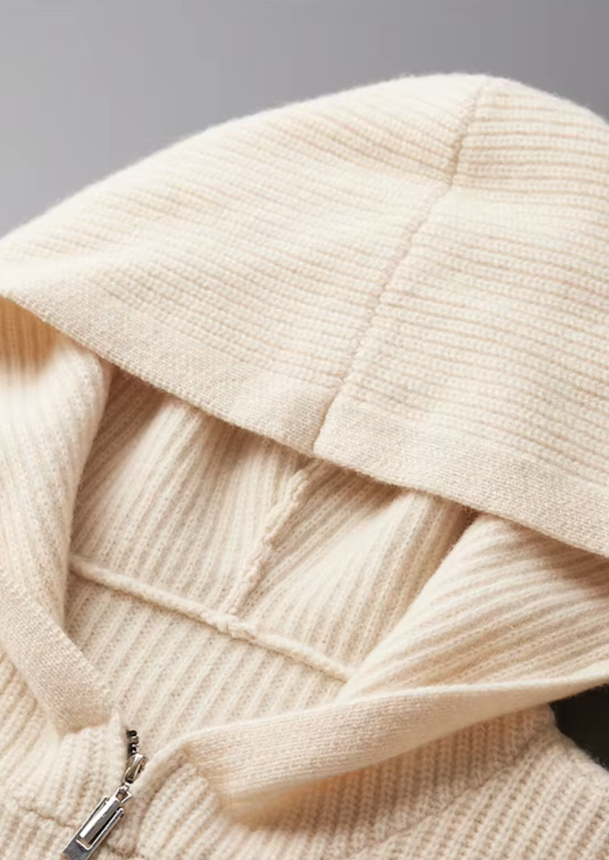 Pure Extra-Fine Merino Wool Half Zipper Hoodie | Roccella