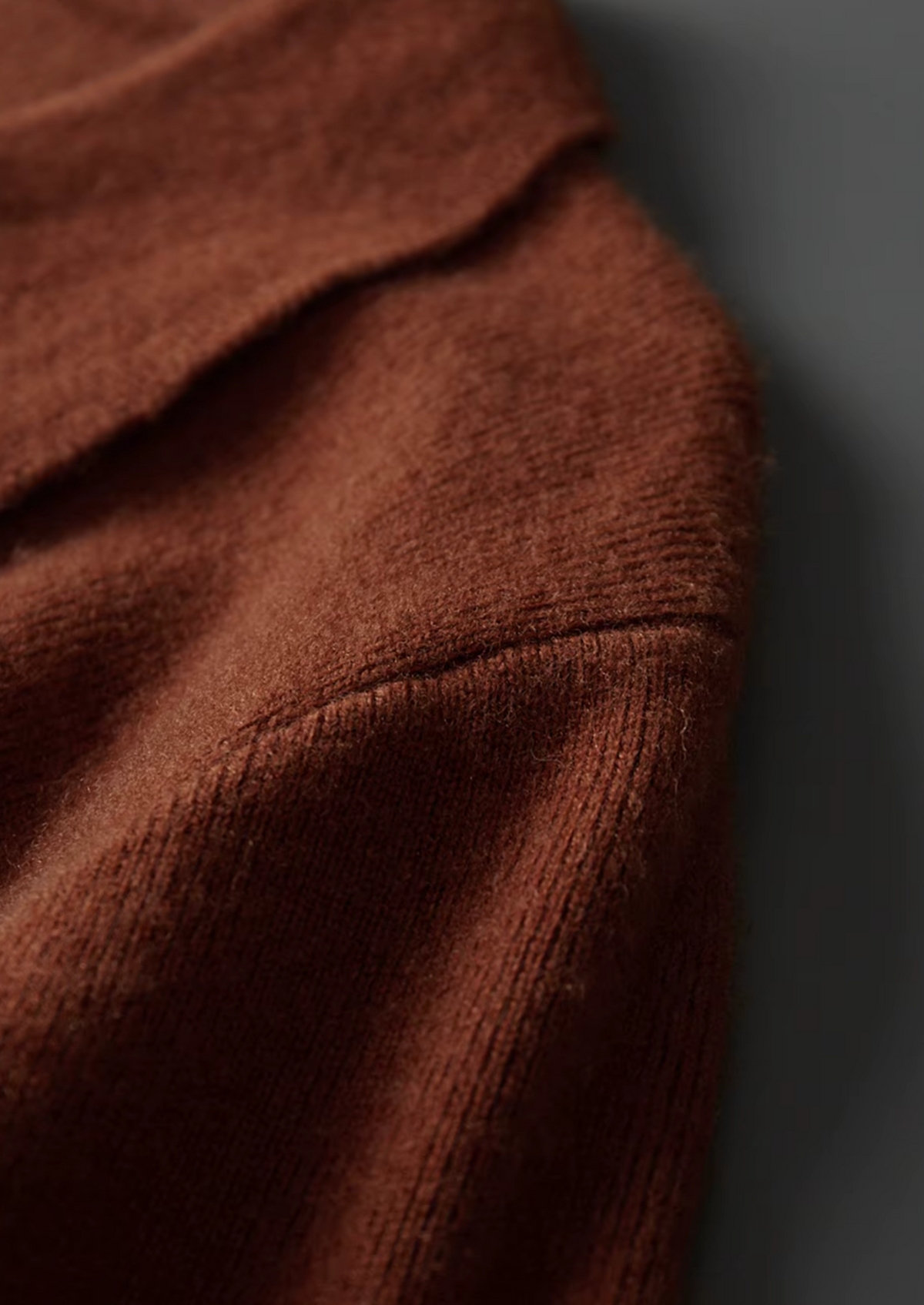 Pure Extra-Fine Merino Wool Ribbed Buttonless Polo | Roccella