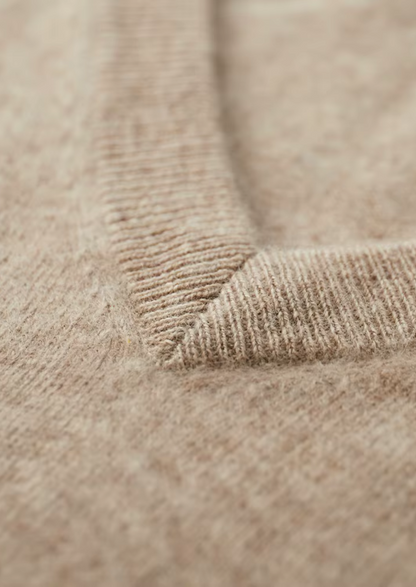Pure Extra-Fine Merino Wool Classic V-Neck Sweater | Roccella