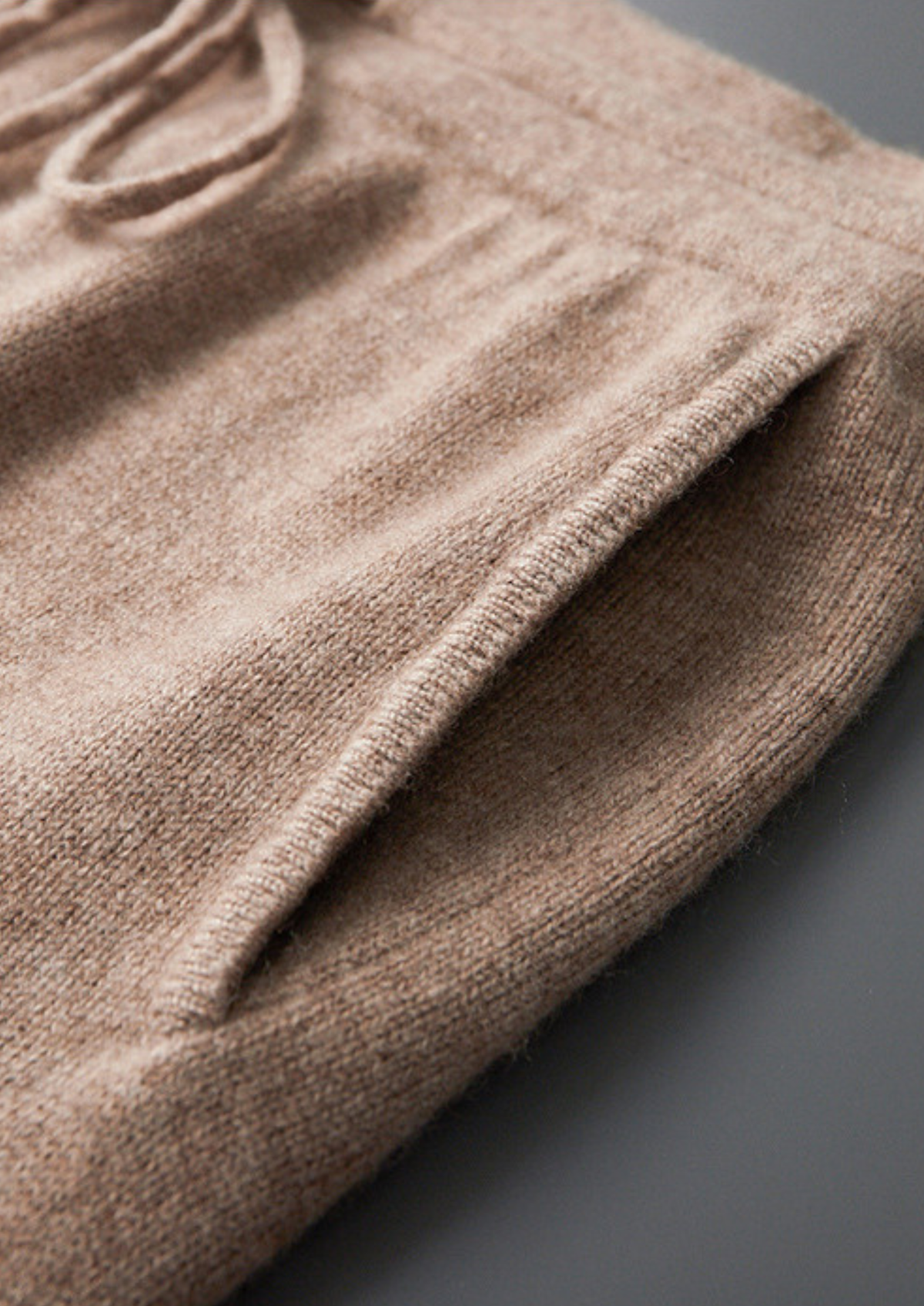 Premium Cashmere Essential Leisure Joggers | Roccella