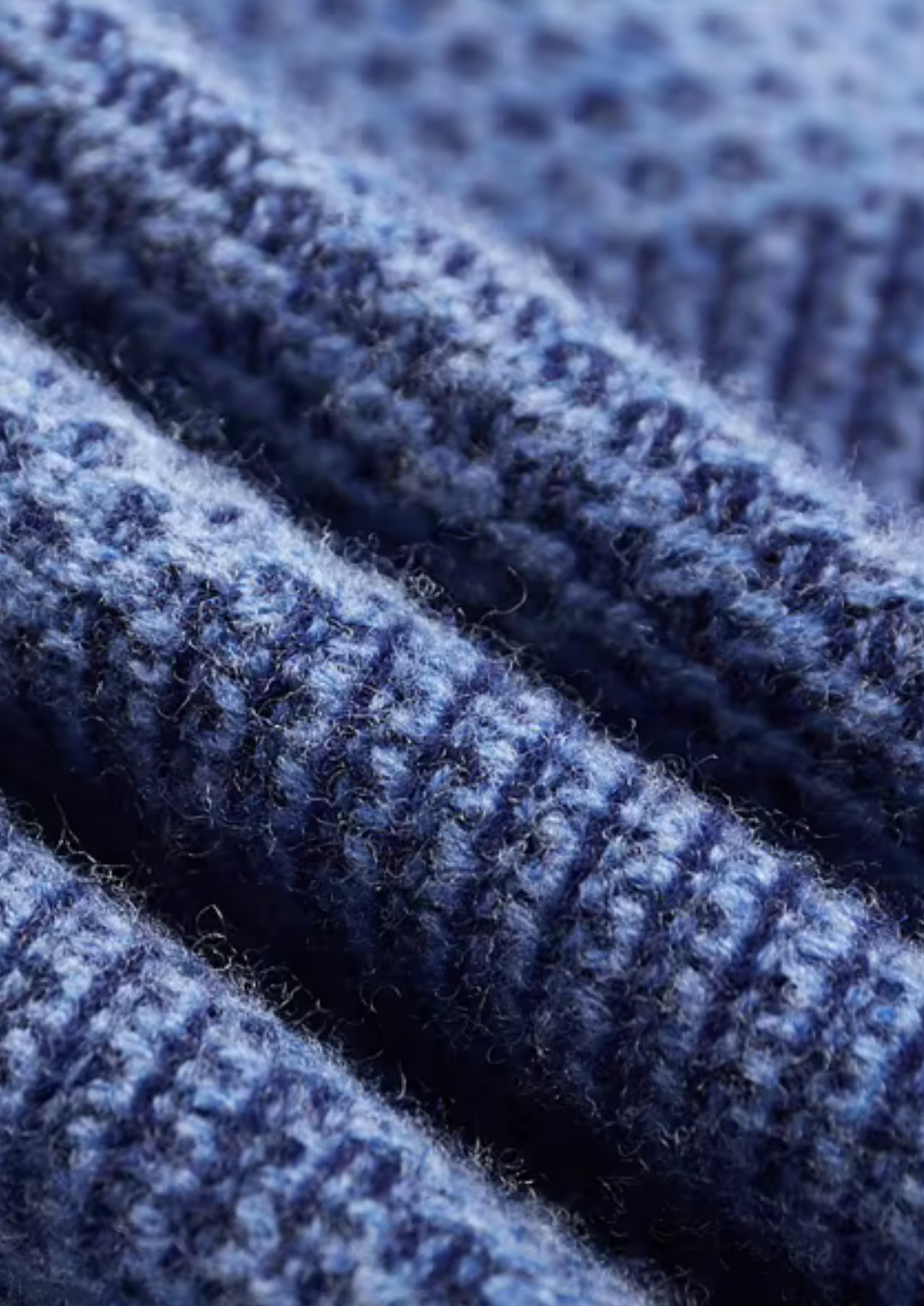 Pure Extra-Fine Merino Wool Two Tone Patterned Mockneck | Roccella