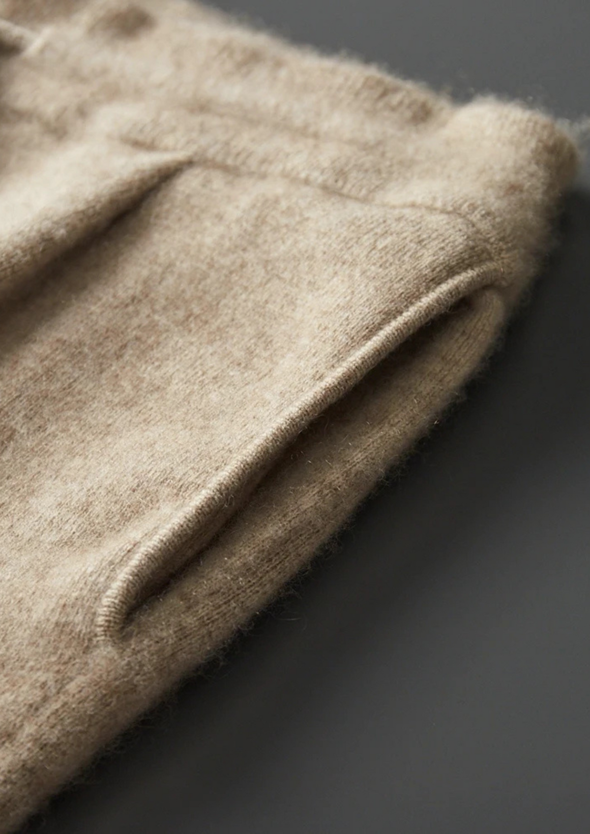 Premium Cashmere Sand Denis Leisure Set | Roccella