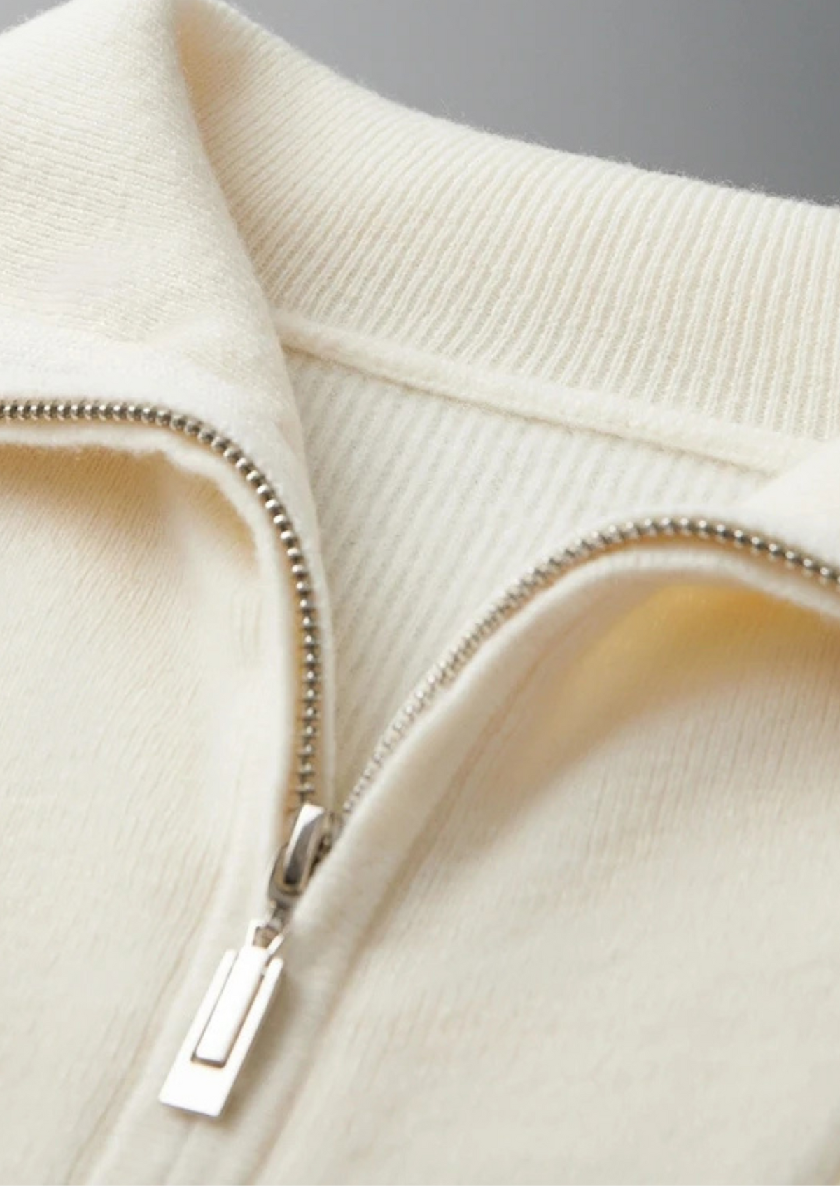 Premium Cashmere Ribbed Half-Zip Sweater | Roccella