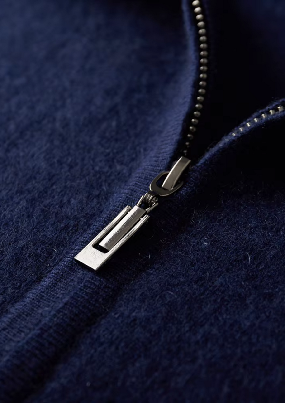 Pure Extra-Fine Merino Wool Navy Blue Damien Set | Roccella