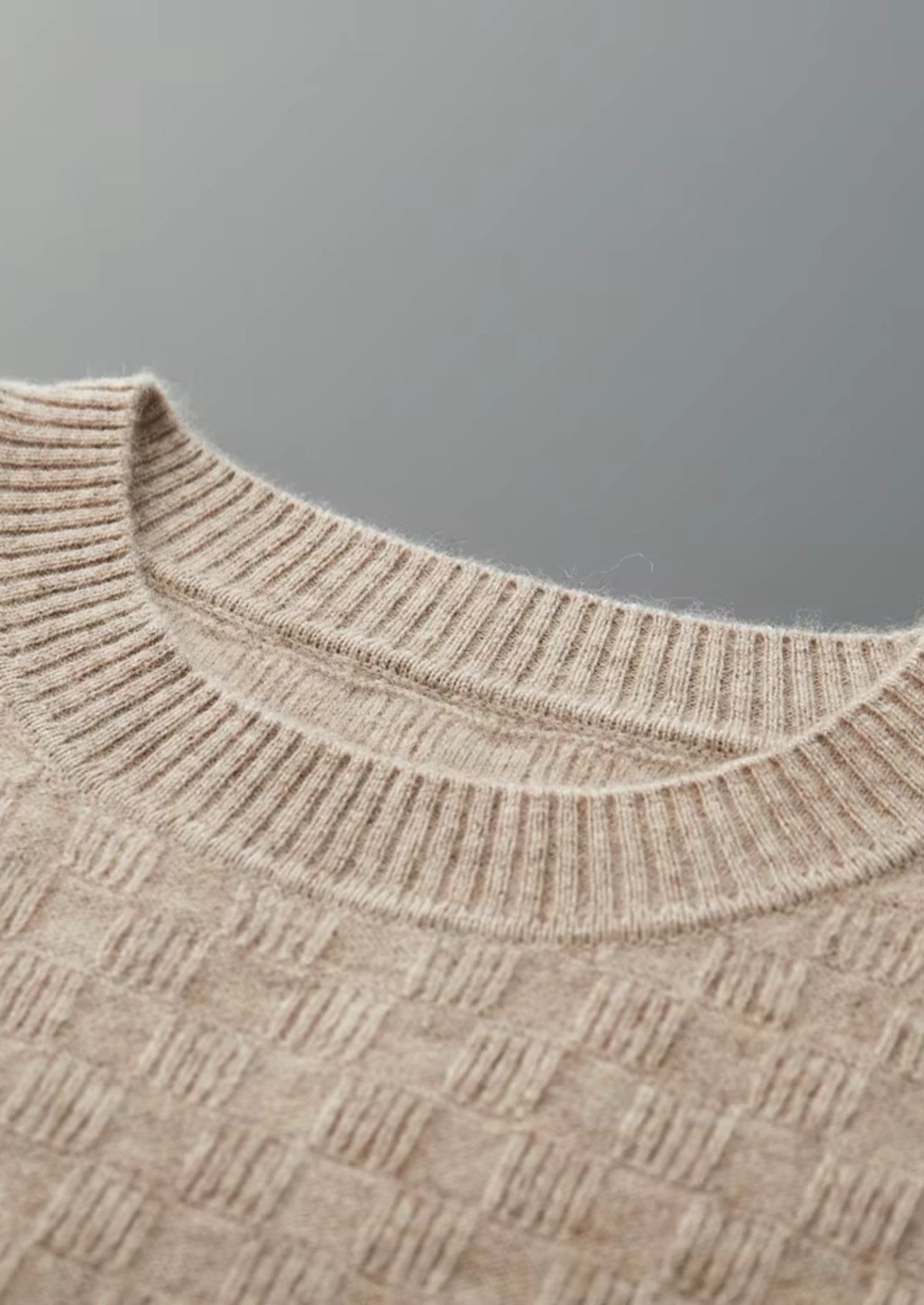 Premium Cashmere Textured Crewneck | Roccella