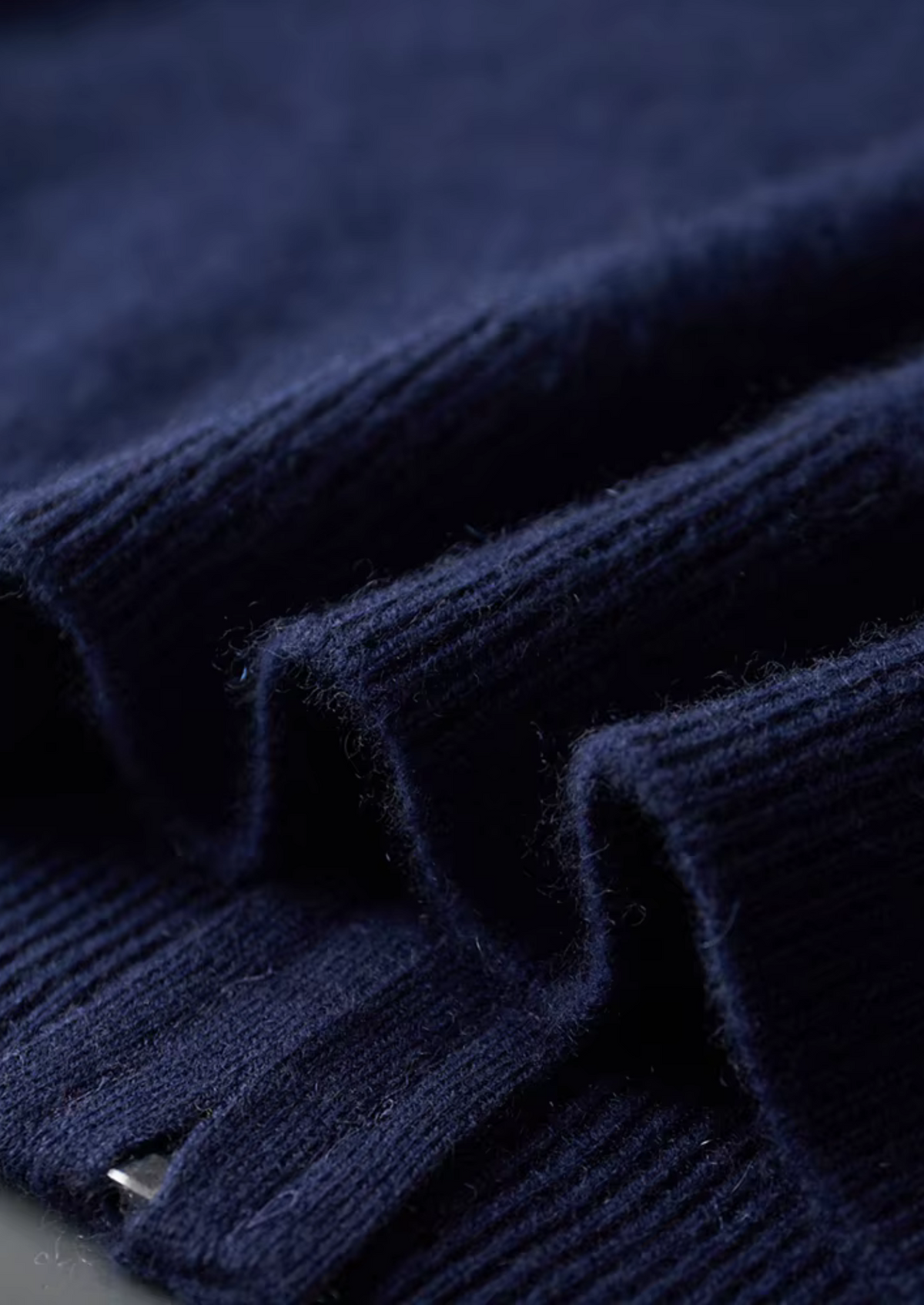 Pure Extra-Fine Merino Wool Navy Blue Damien Set | Roccella