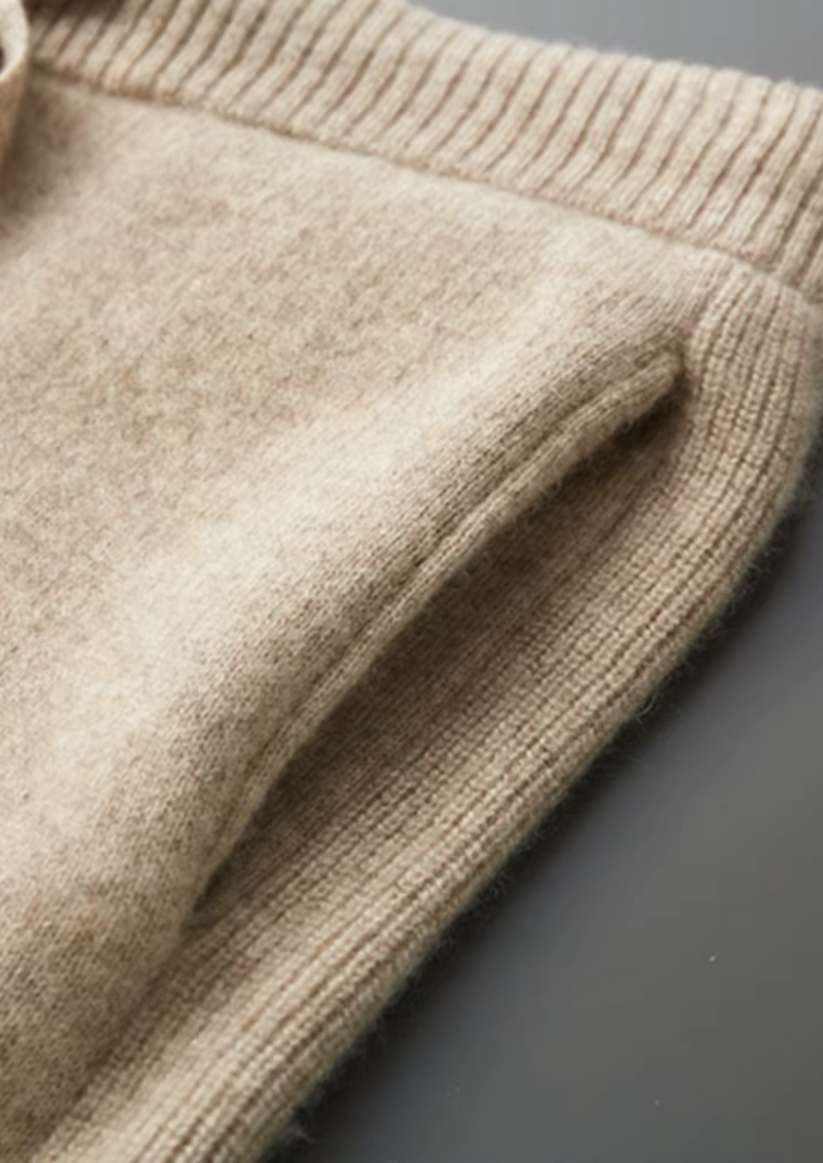Premium Cashmere Sand Kilian Leisure Set | Roccella