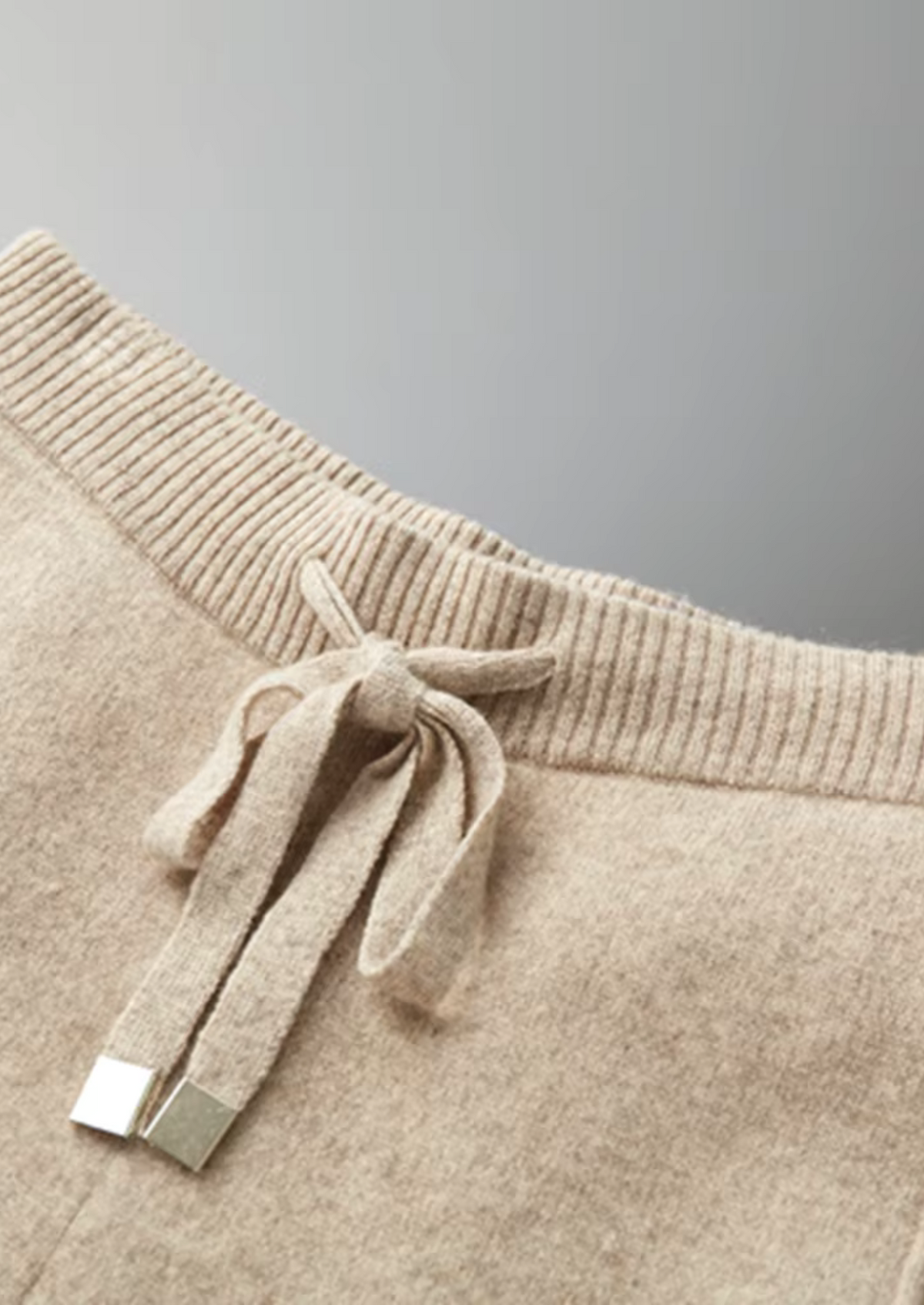 Premium Cashmere Sand Kilian Leisure Set | Roccella