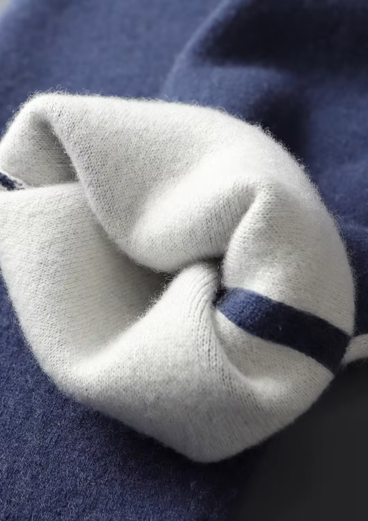Premium Cashmere Navy Blue Milano Leisure Set | Roccella