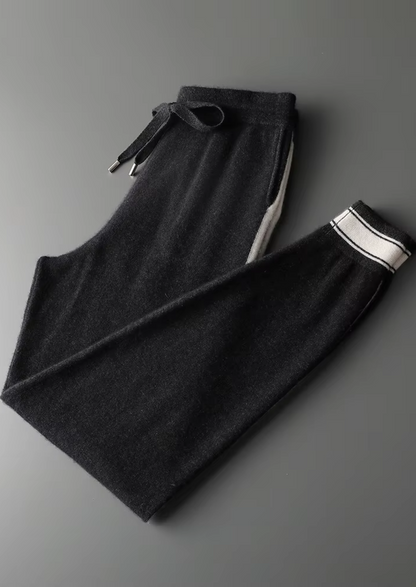 Premium Cashmere Black Vienna Leisure Set | Roccella