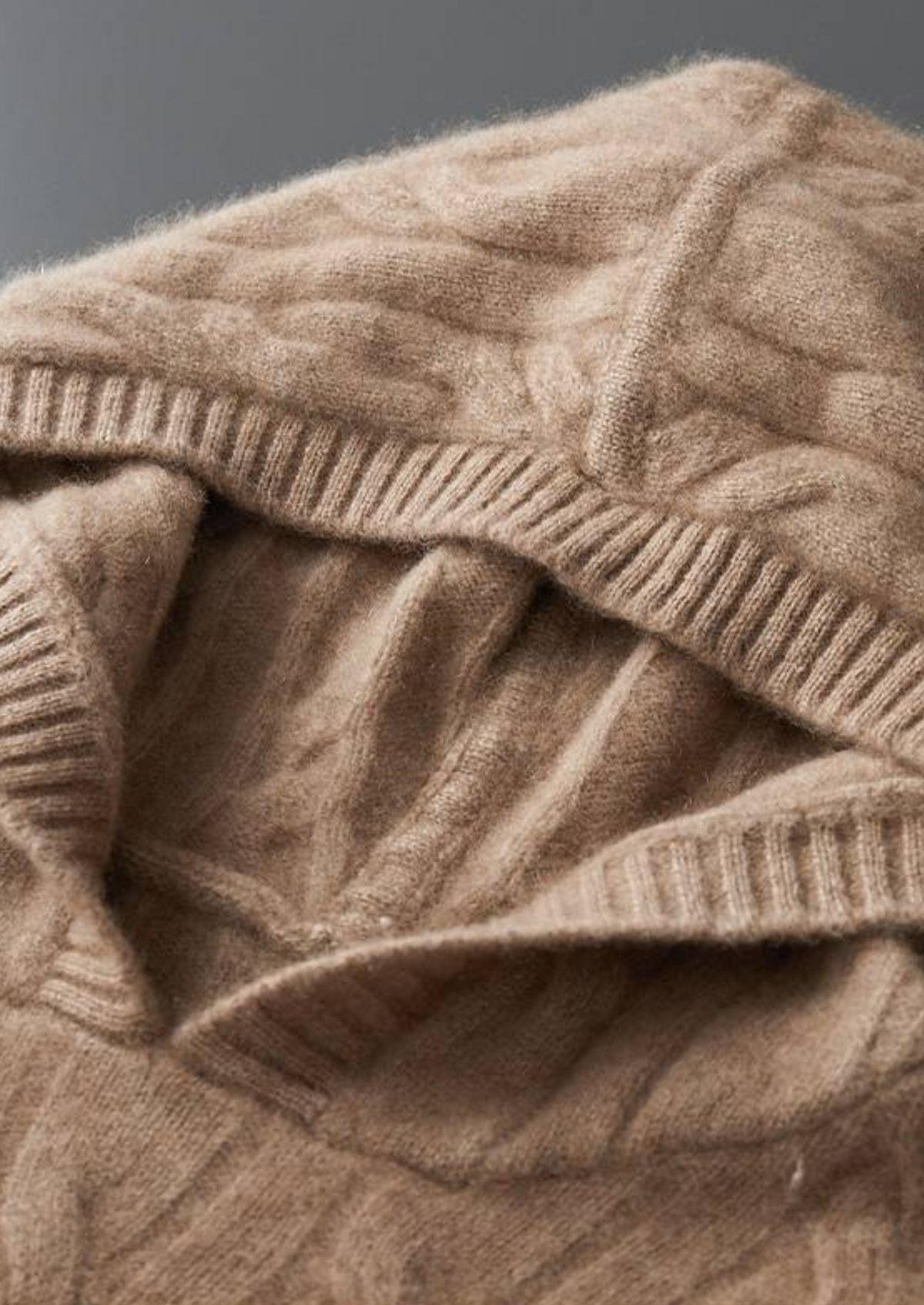 Pure Cashmere Sand Cable Knit Hoodie | Roccella