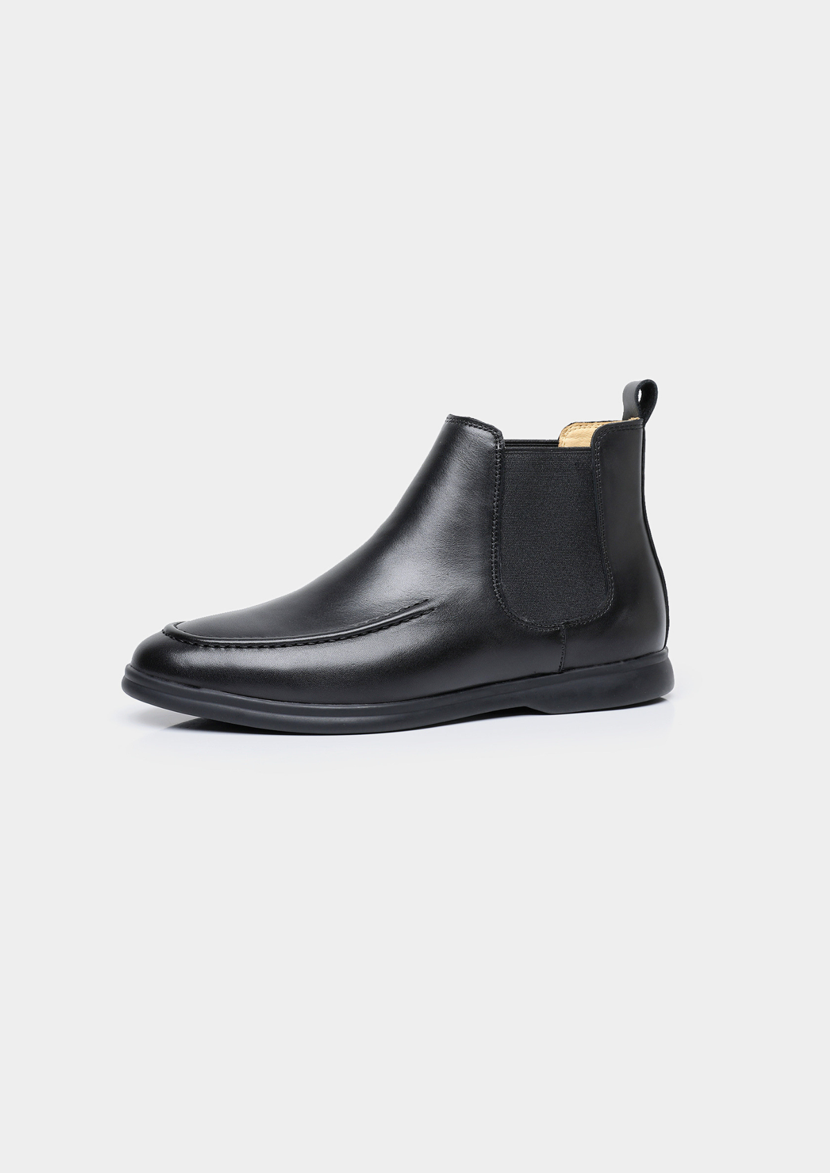 Black Leather Chelsea Boot | Roccella