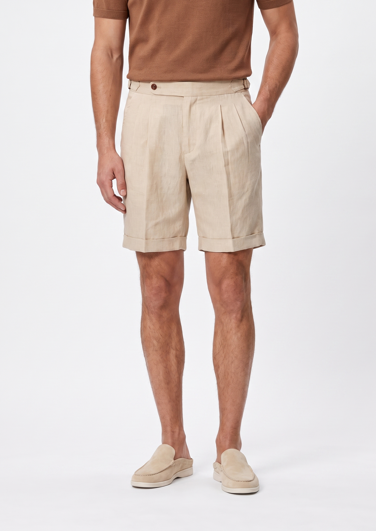 Sand Pleated Linen Seaside Shorts | Roccella