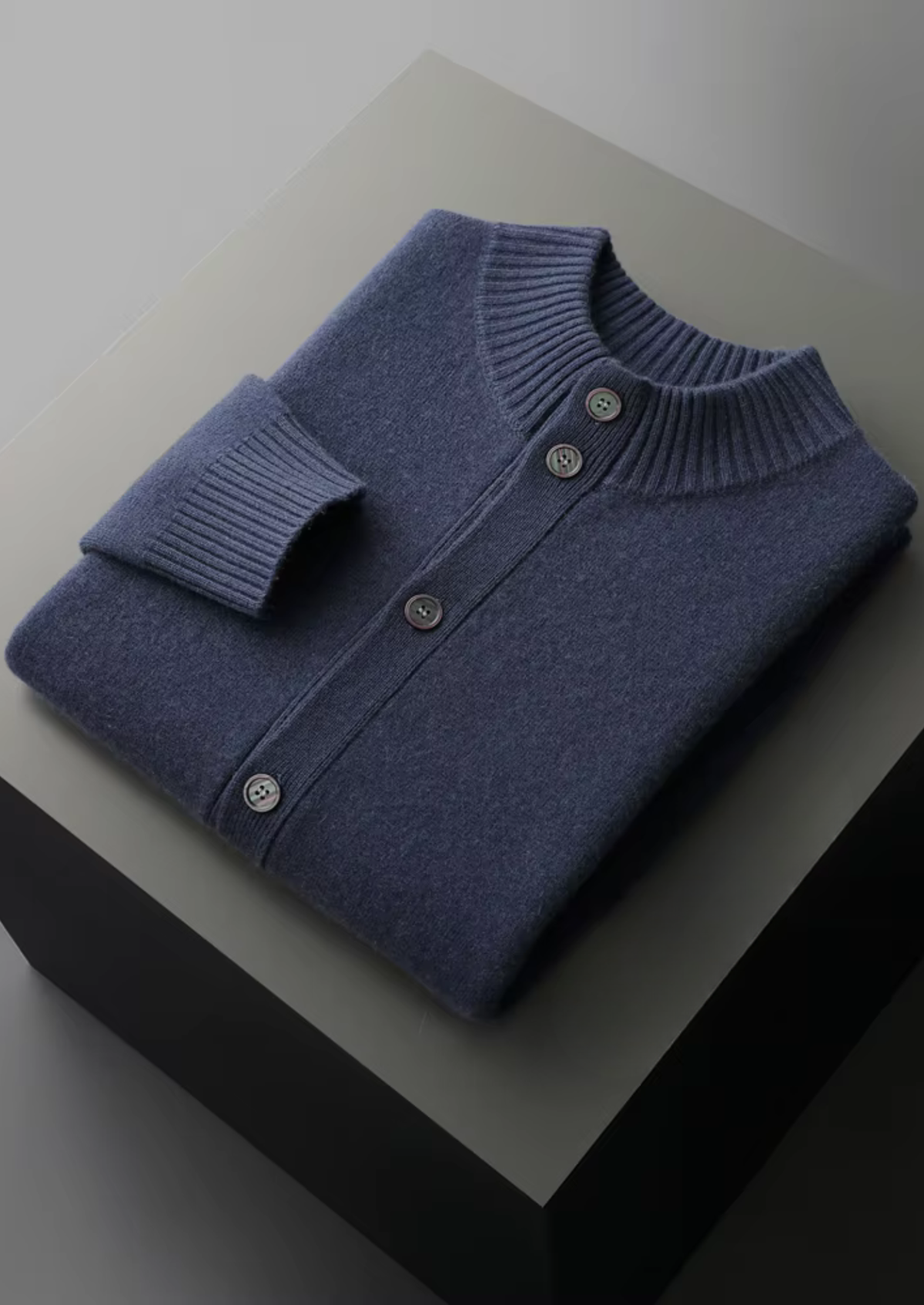 Premium Cashmere Button Cardigan | Roccella