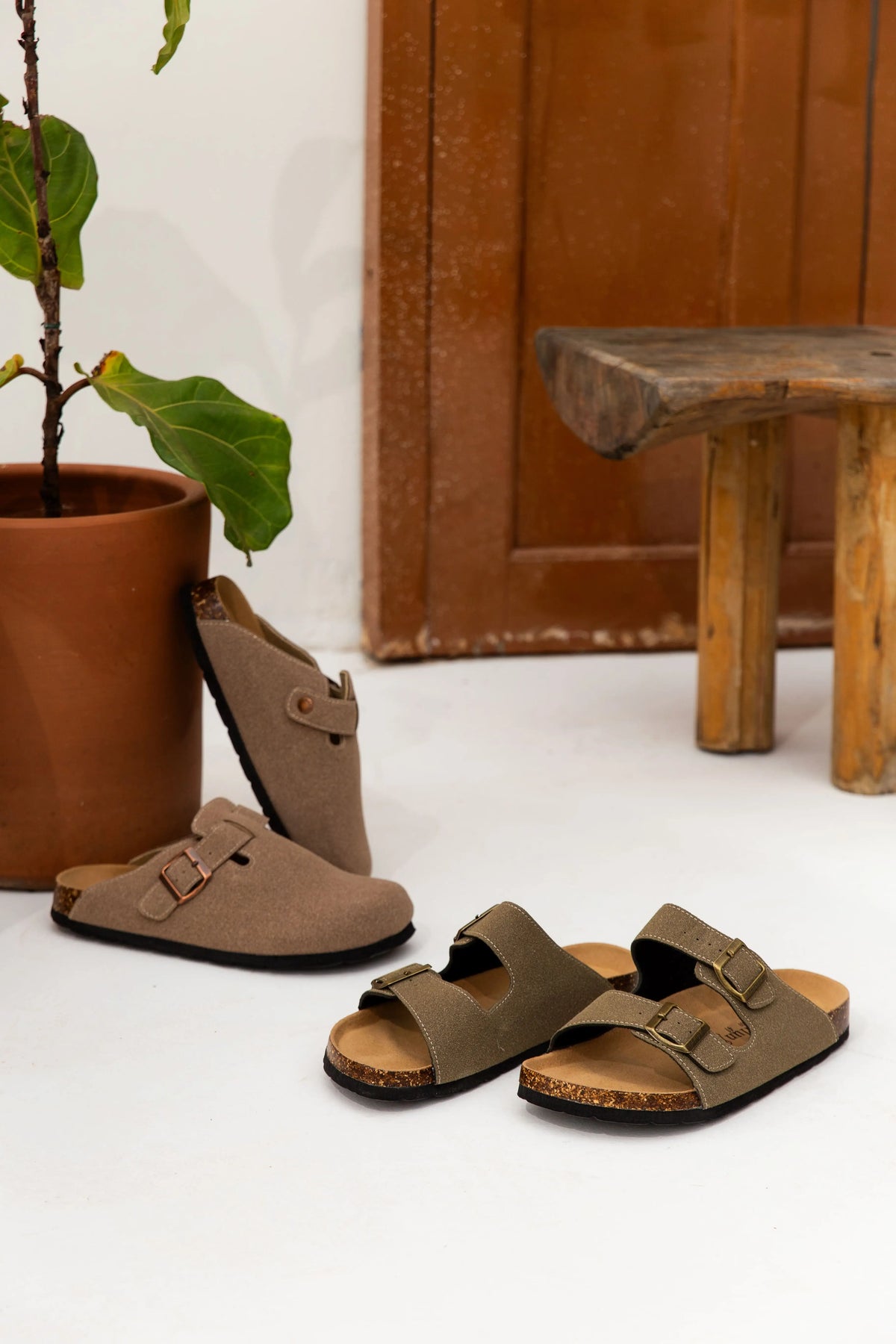 Maibulun Suede Arizona Sandals - Moss Green | Roccella