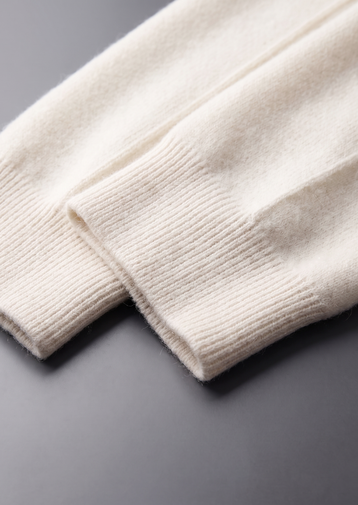 Pure Extra-Fine Merino Wool Cream White Luzzo Set | Roccella