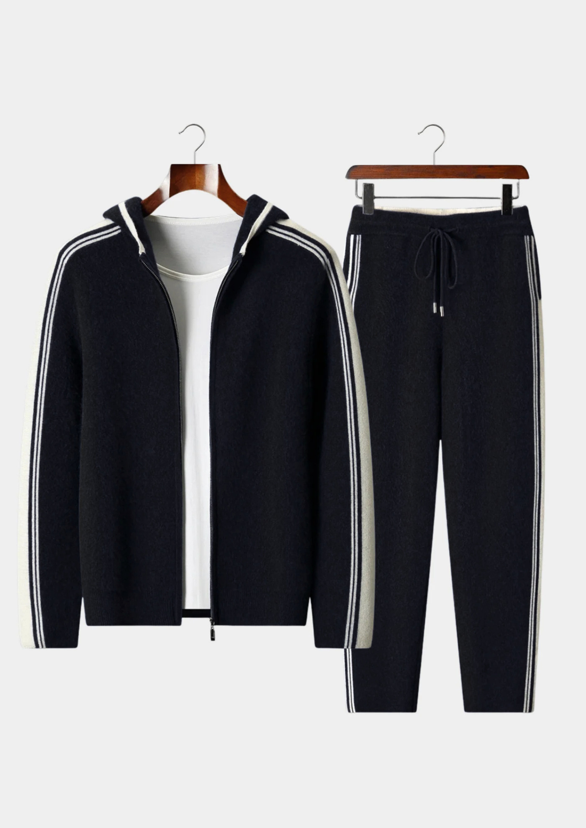 Pure Extra-Fine Merino Wool Black Damien Set | Roccella